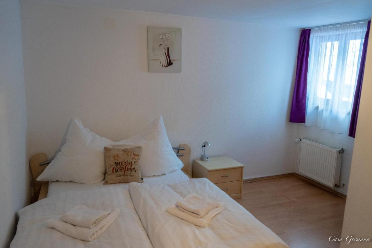 Casa Germana Hotell Lupeni  Exteriör bild