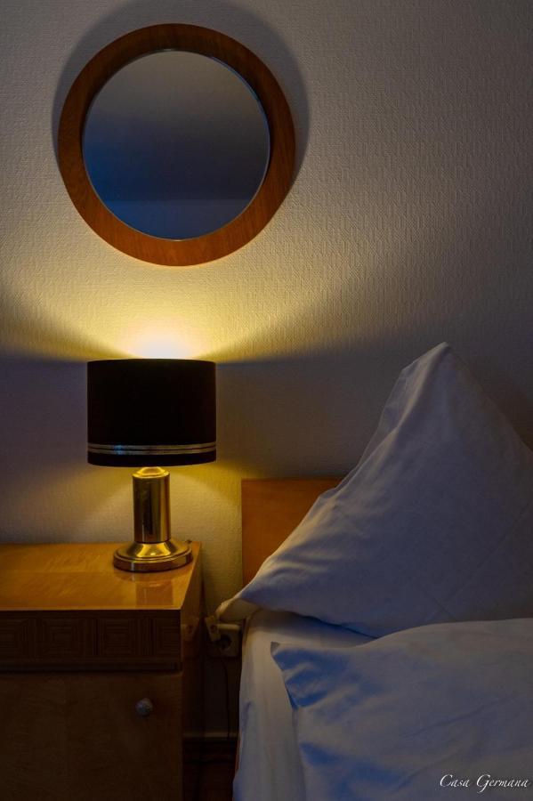 Casa Germana Hotell Lupeni  Exteriör bild